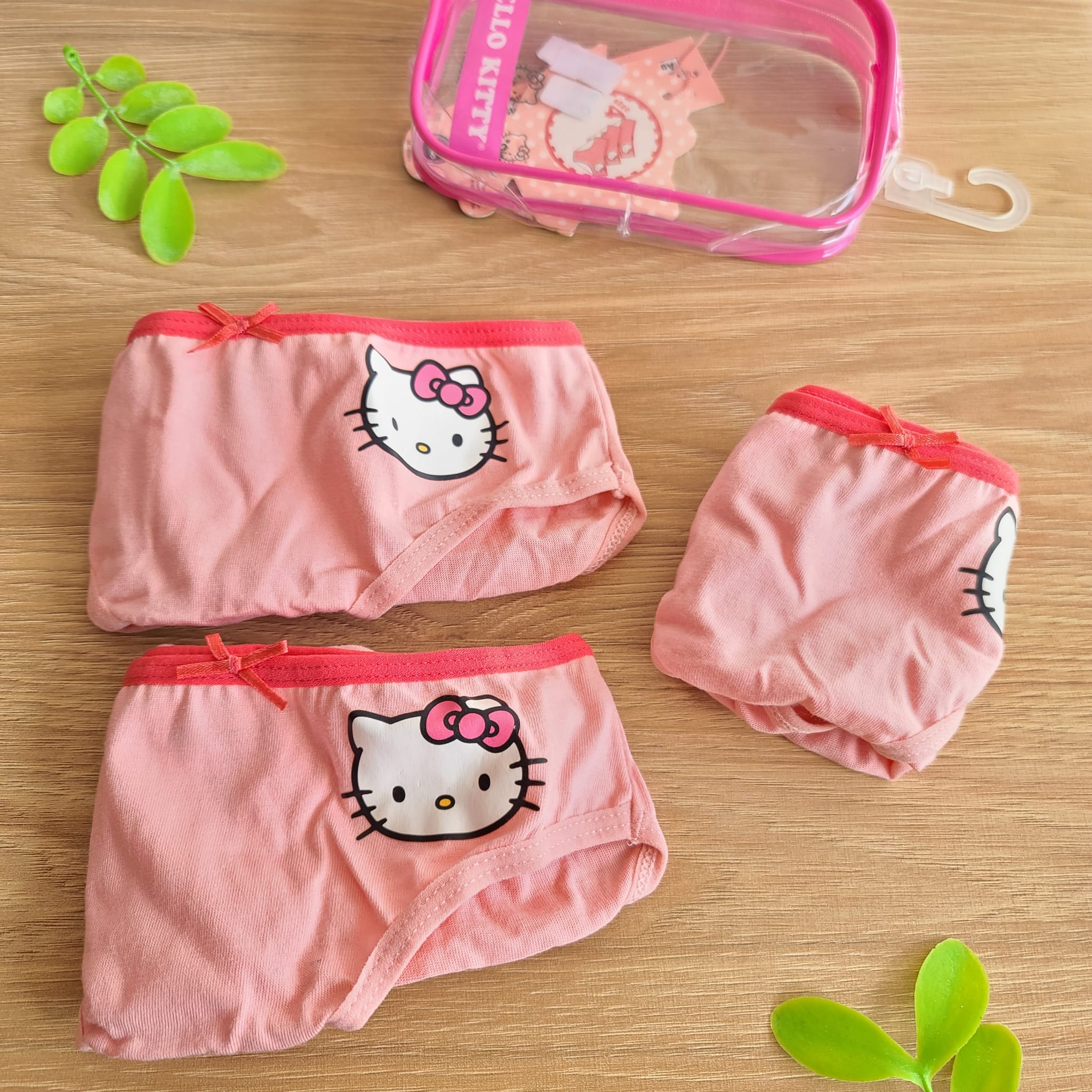 BOMBACHITA x3 KITTY