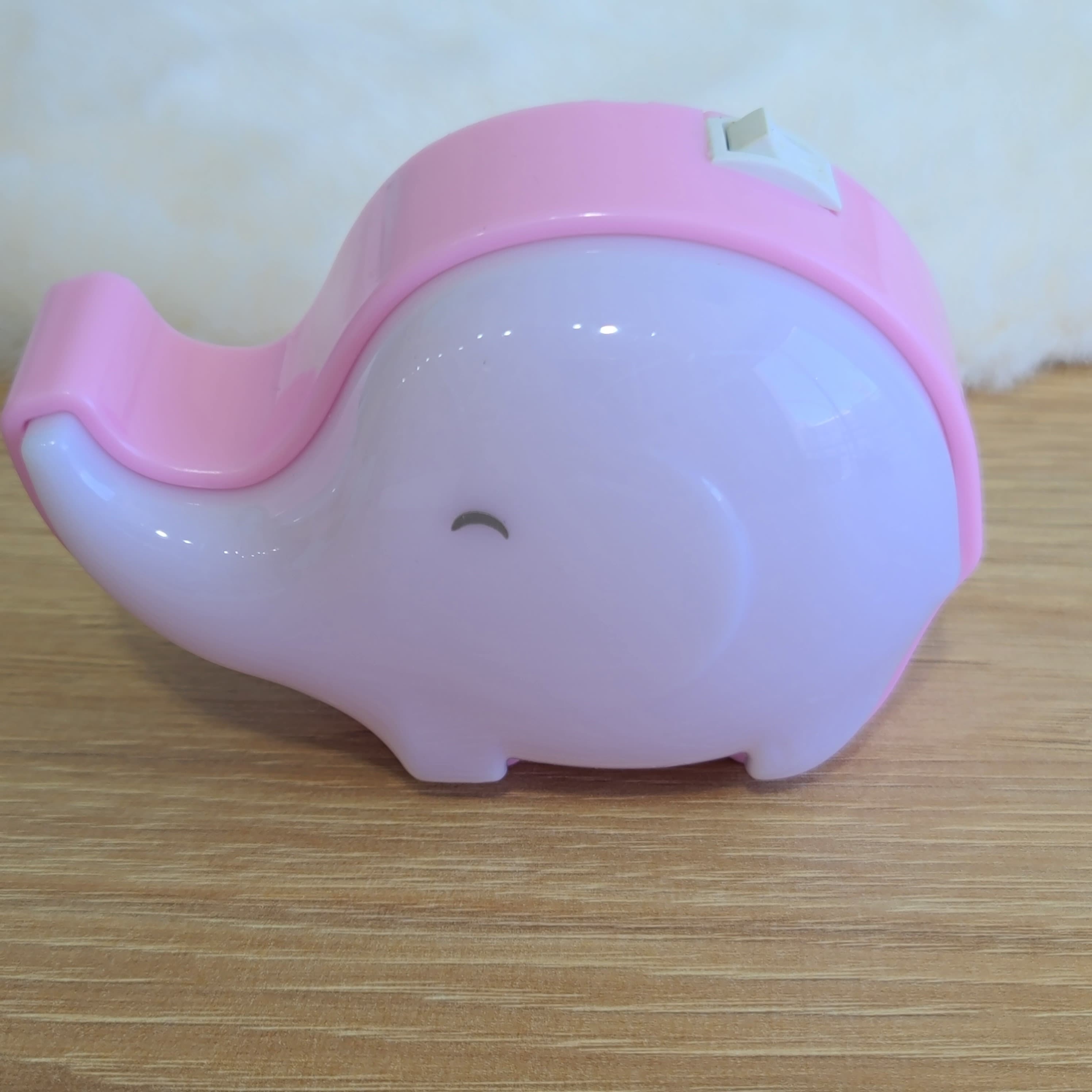 VELADOR APARA DORMITORIO DE BEBE
