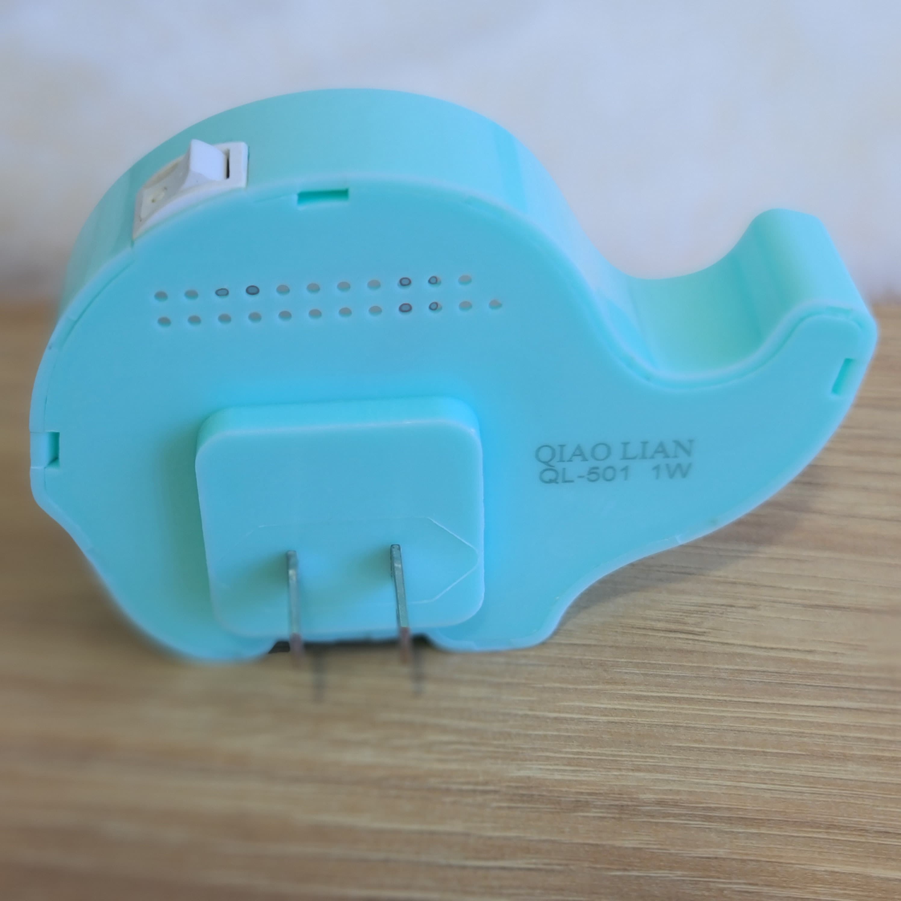 VELADOR APARA DORMITORIO DE BEBE