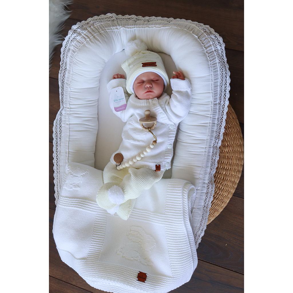 PRIMER MUDA CONEJITO